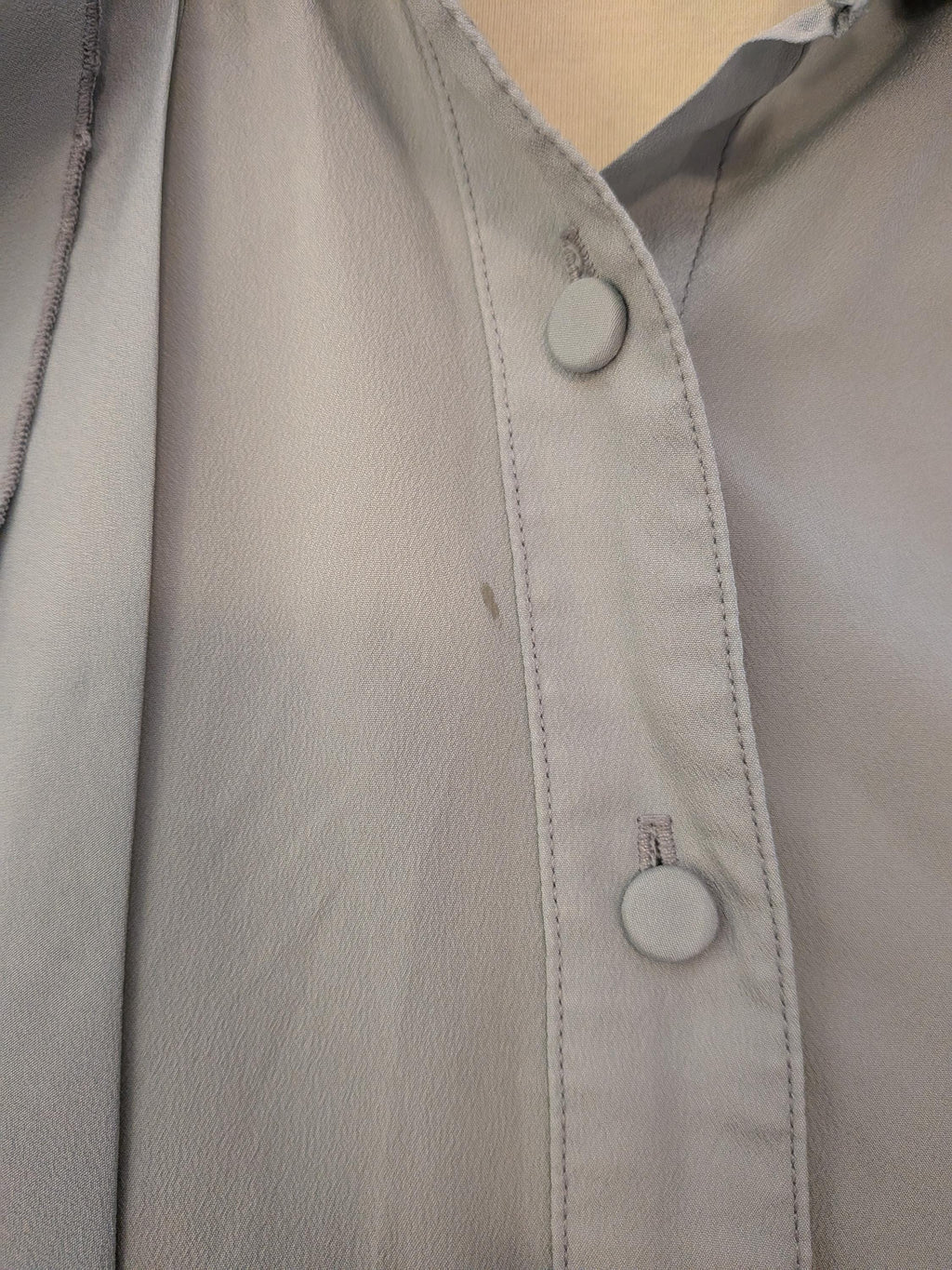 Vintage 1970s Light Grey Tuxedo Collar Button Down Blouse