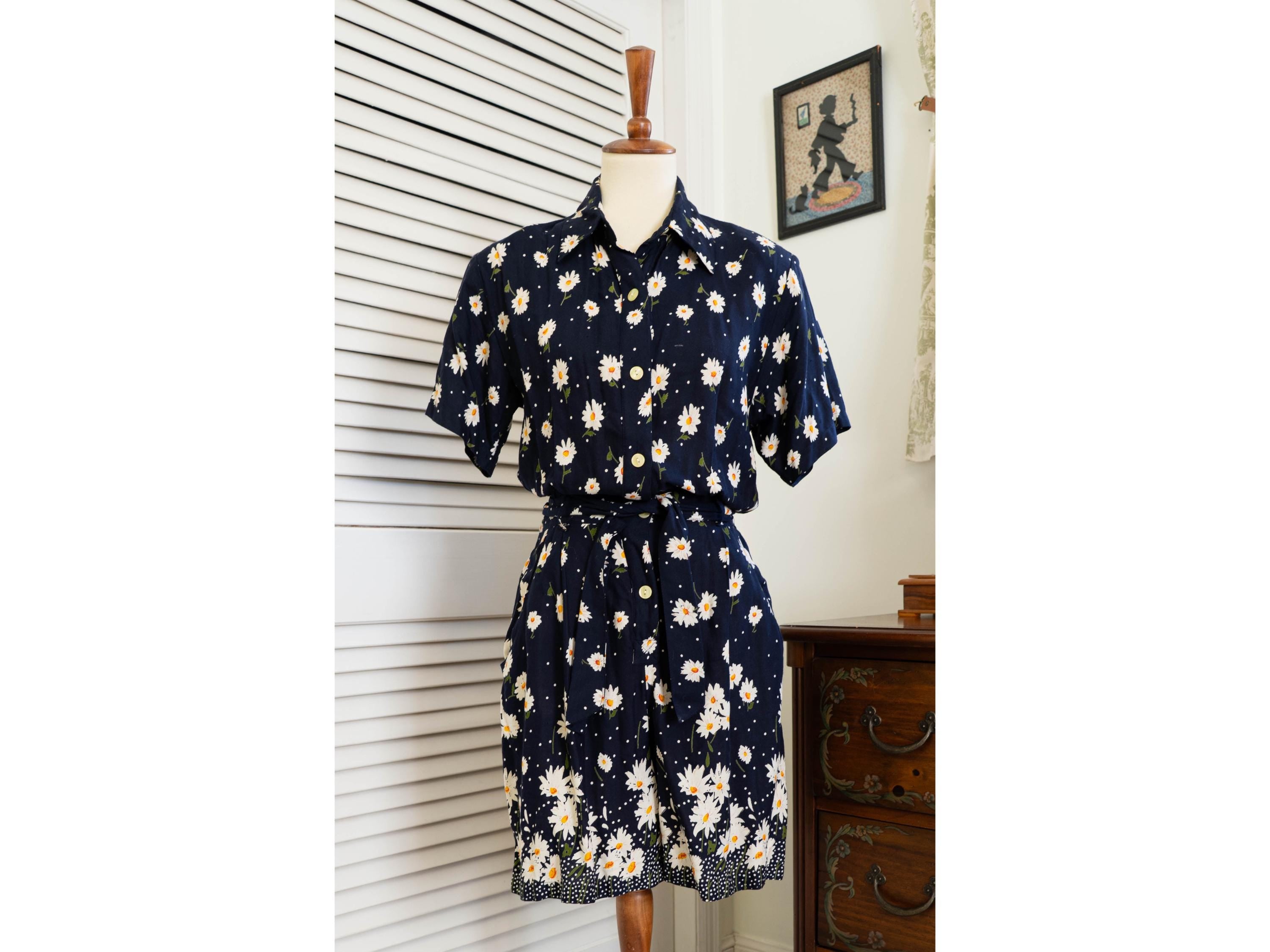 Vintage 1980s Blue Floral Daisy Romper Jumpsuit