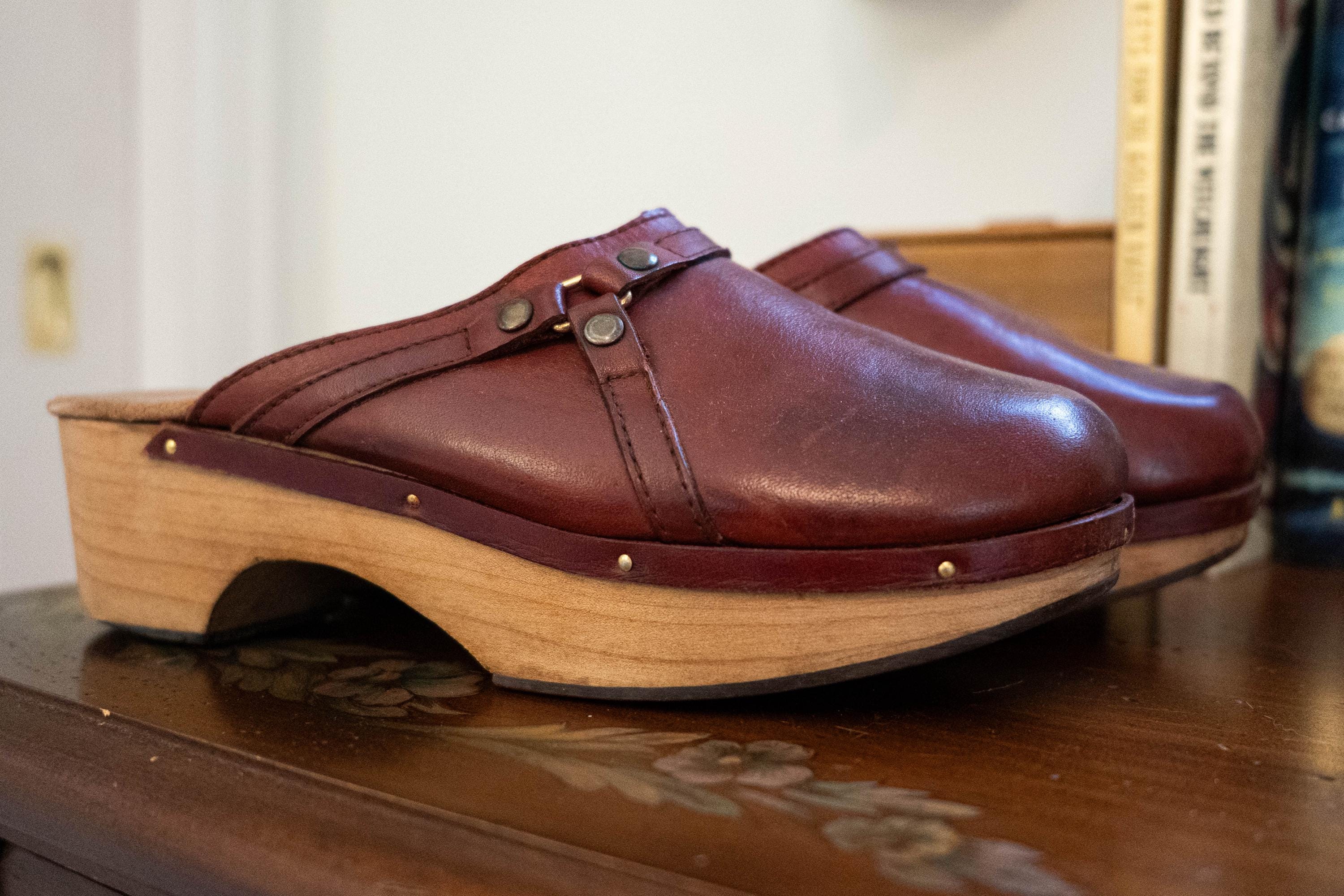 Vintage 1970s Red Oxblood Leather Clogs