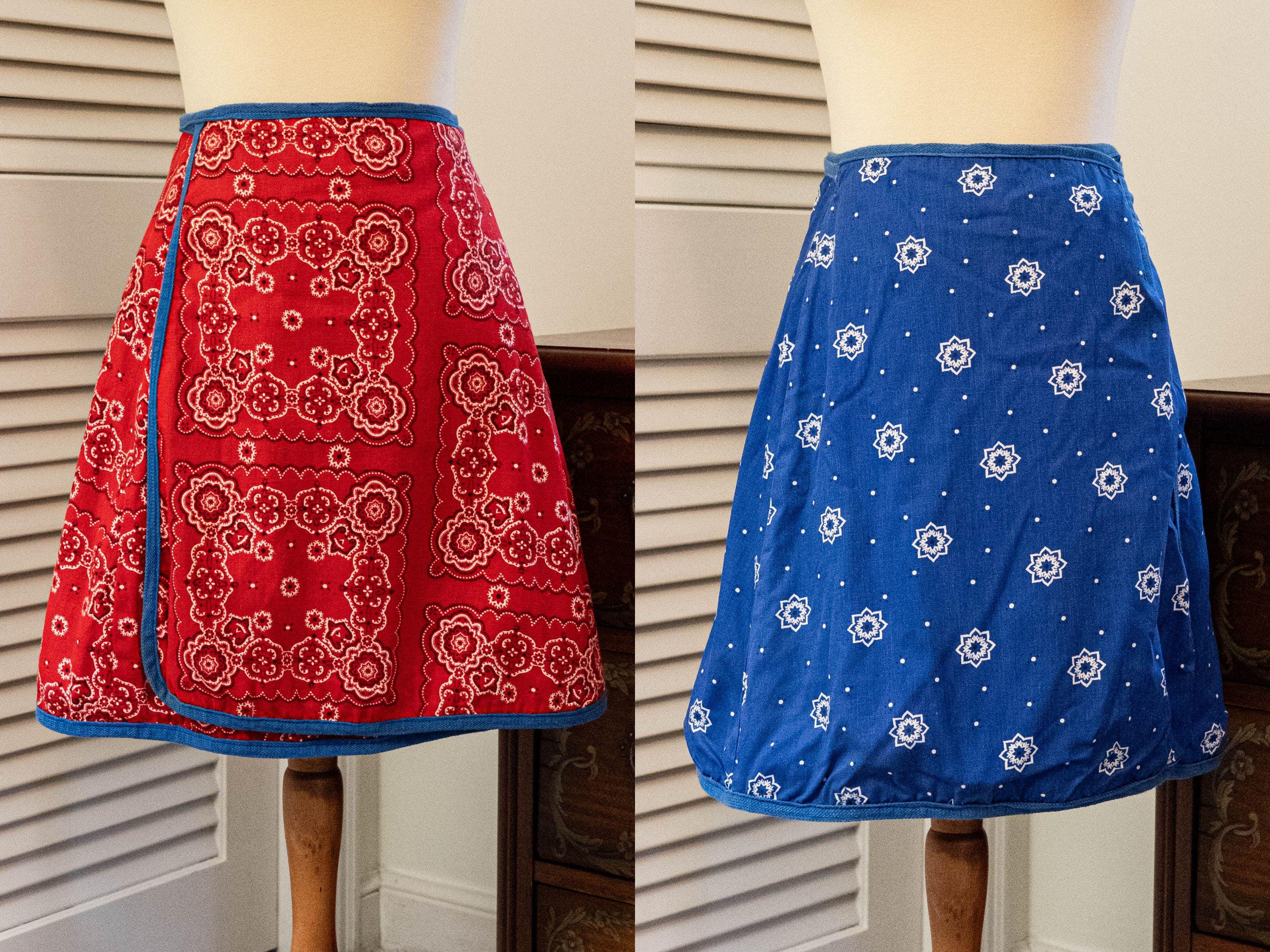 Vintage 1970s Reversible Handkerchief Print Wrap Skirt