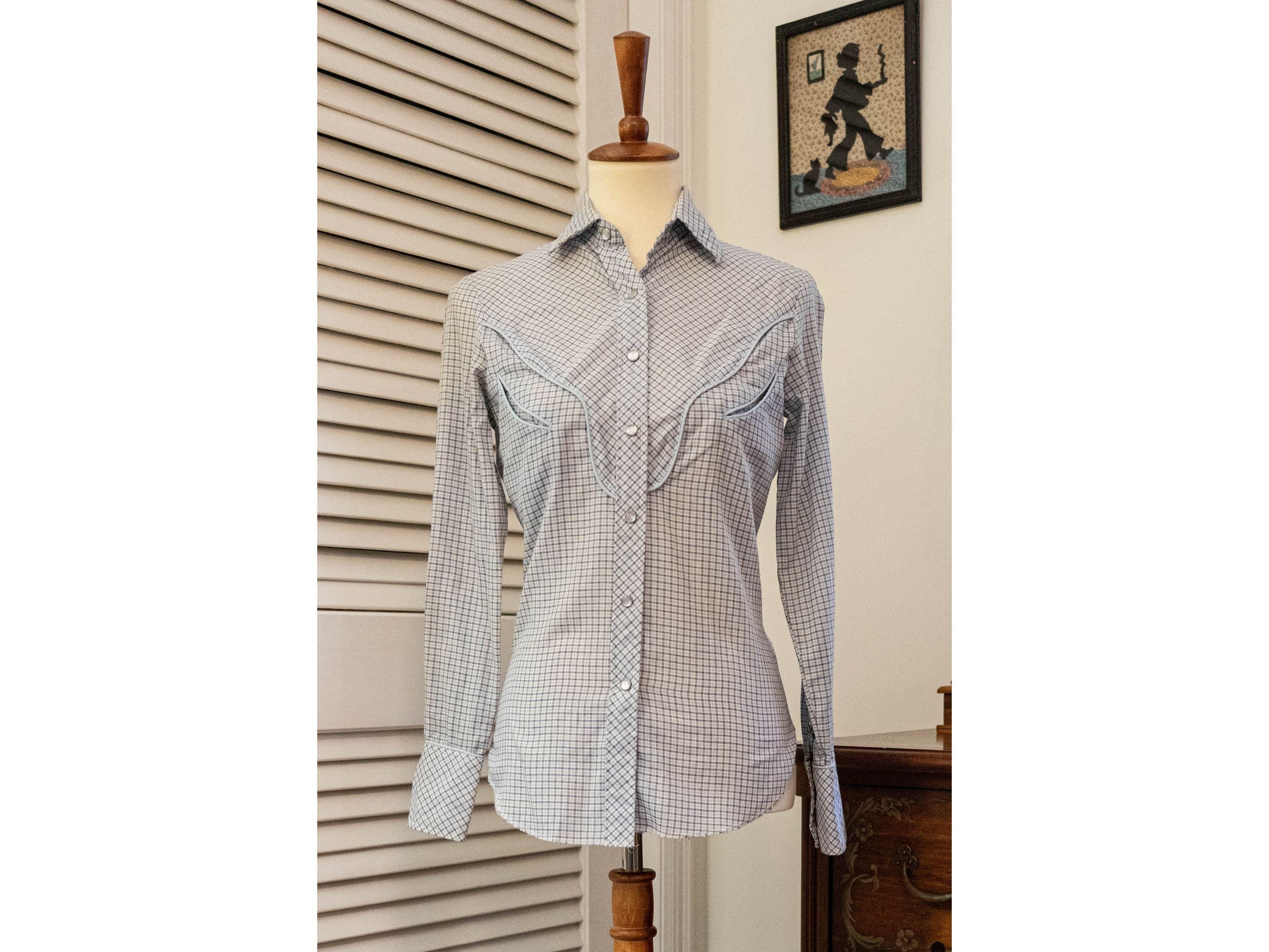 Vintage 1970s Pale Blue Western Button Down