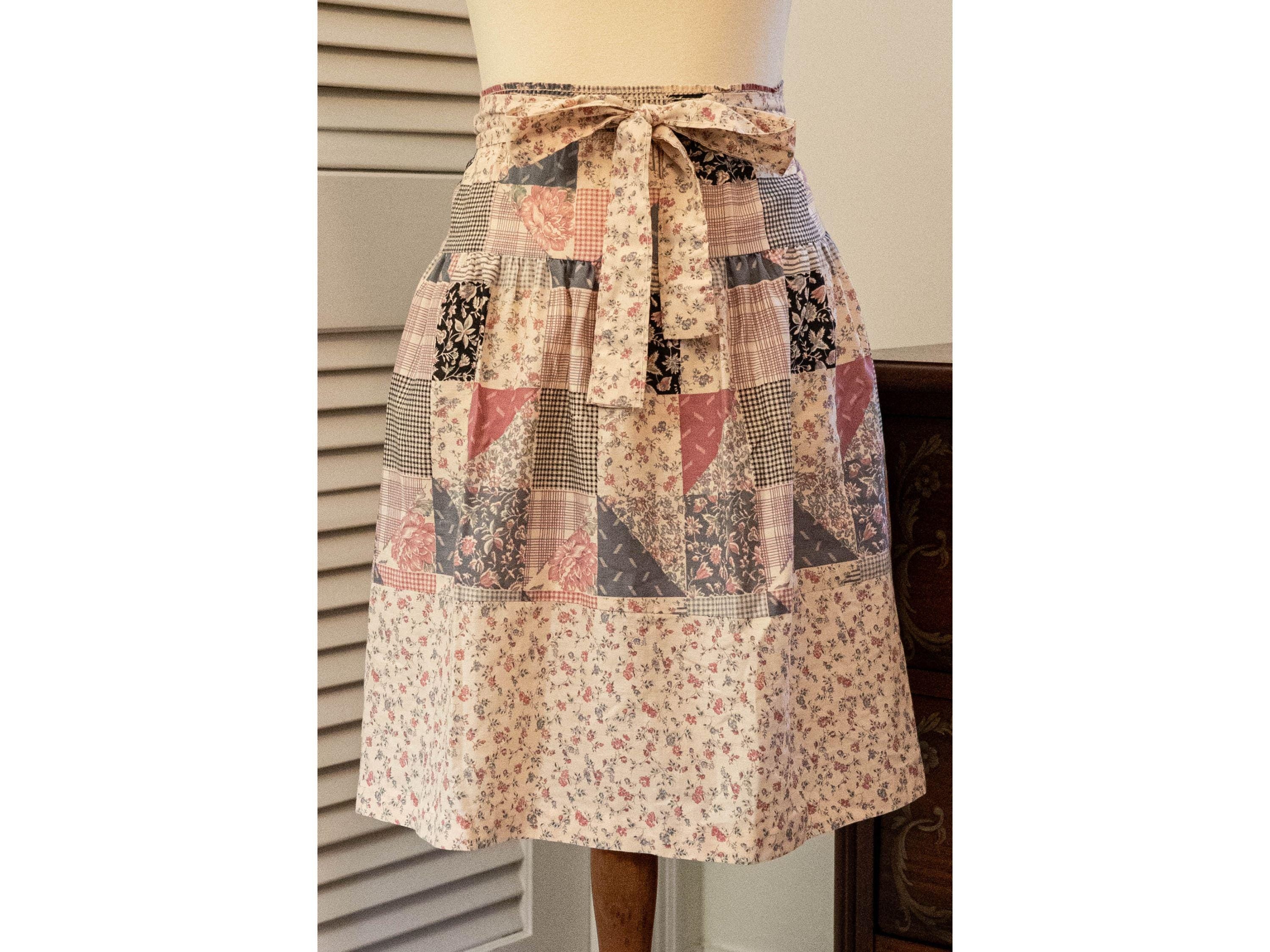 Vintage 1970s Patchwork Print Midi Skirt