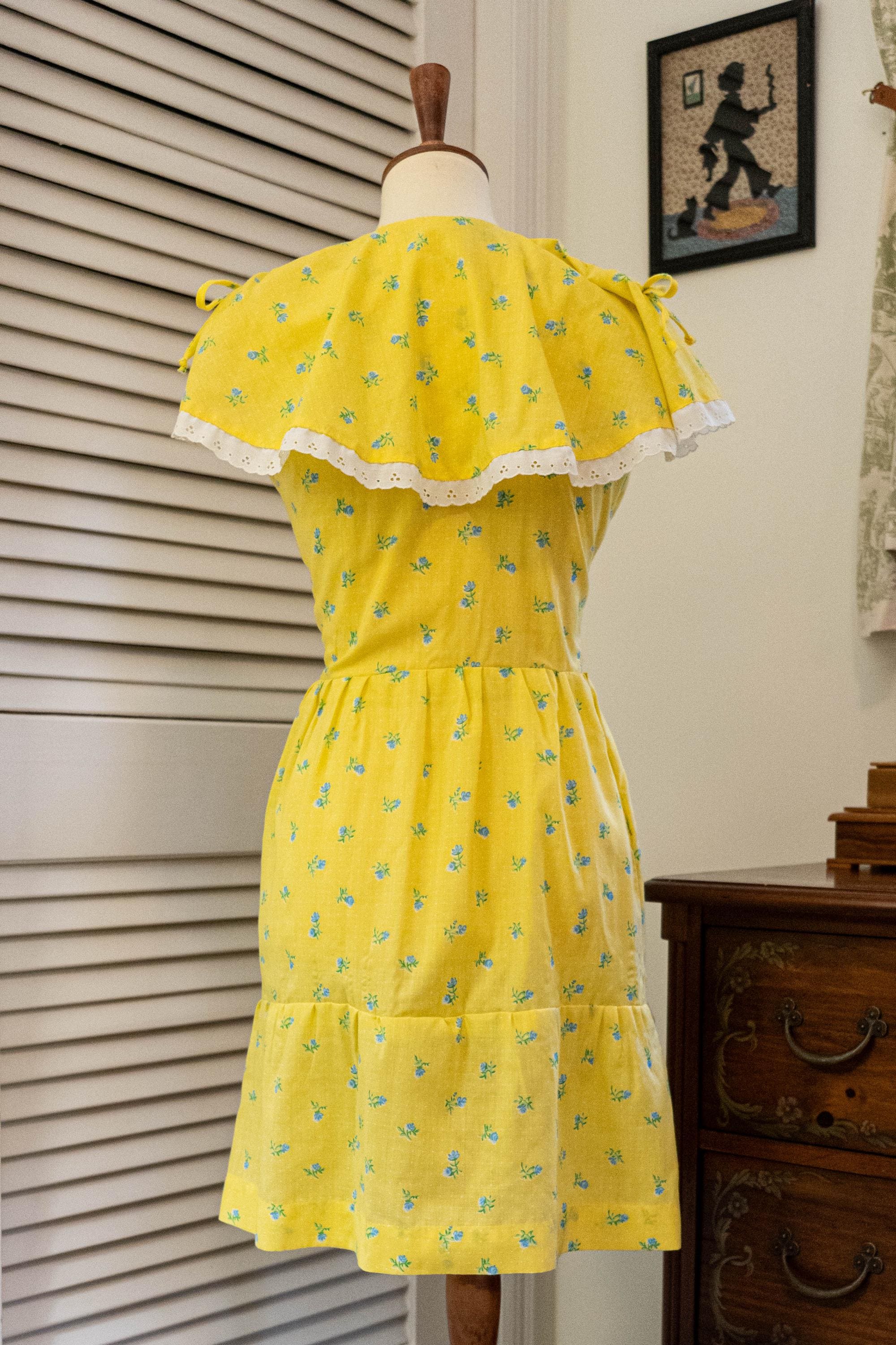 Vintage 1970s Lanz Yellow Floral Sundress with Scarf