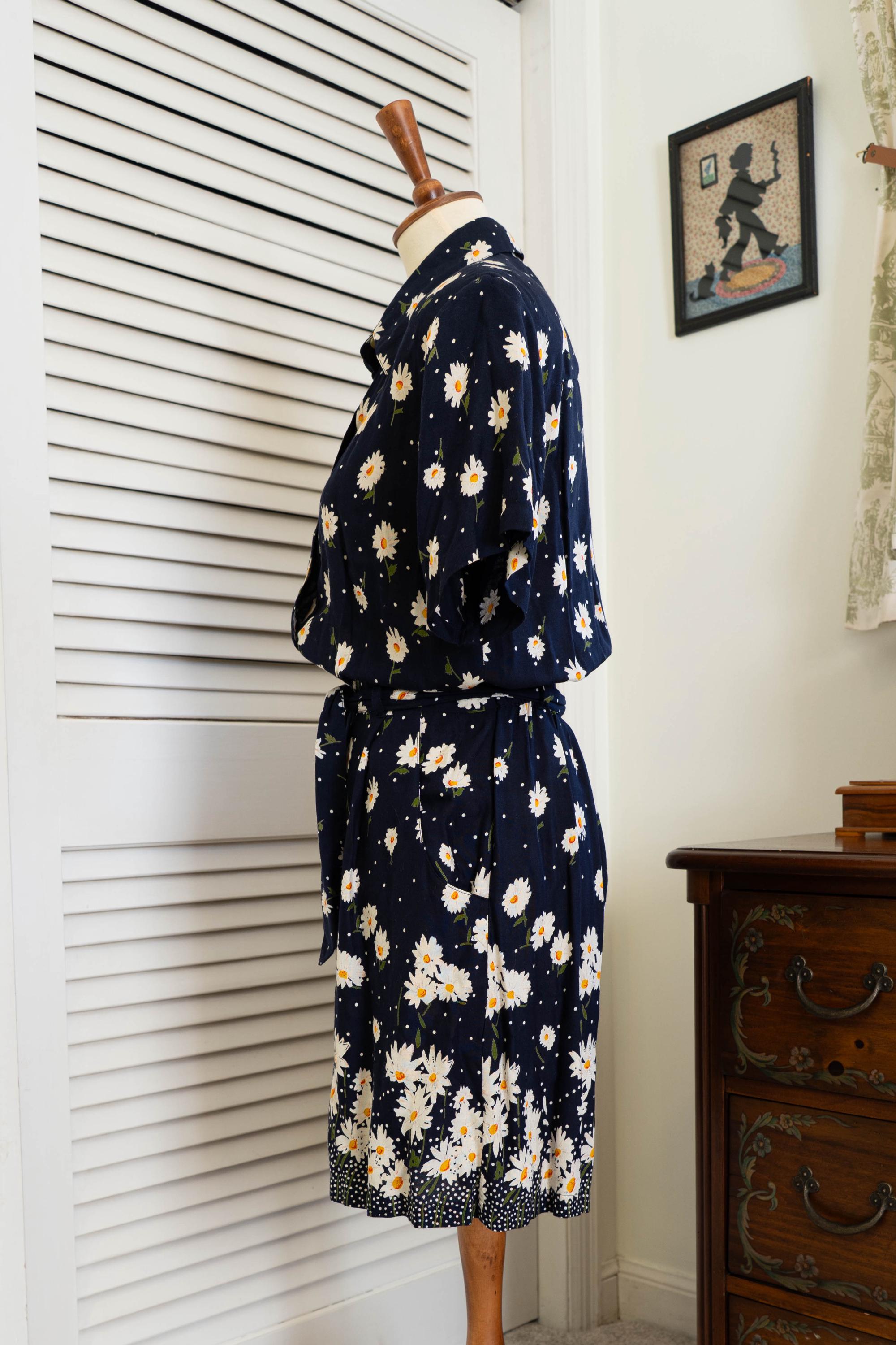 Vintage 1980s Blue Floral Daisy Romper Jumpsuit