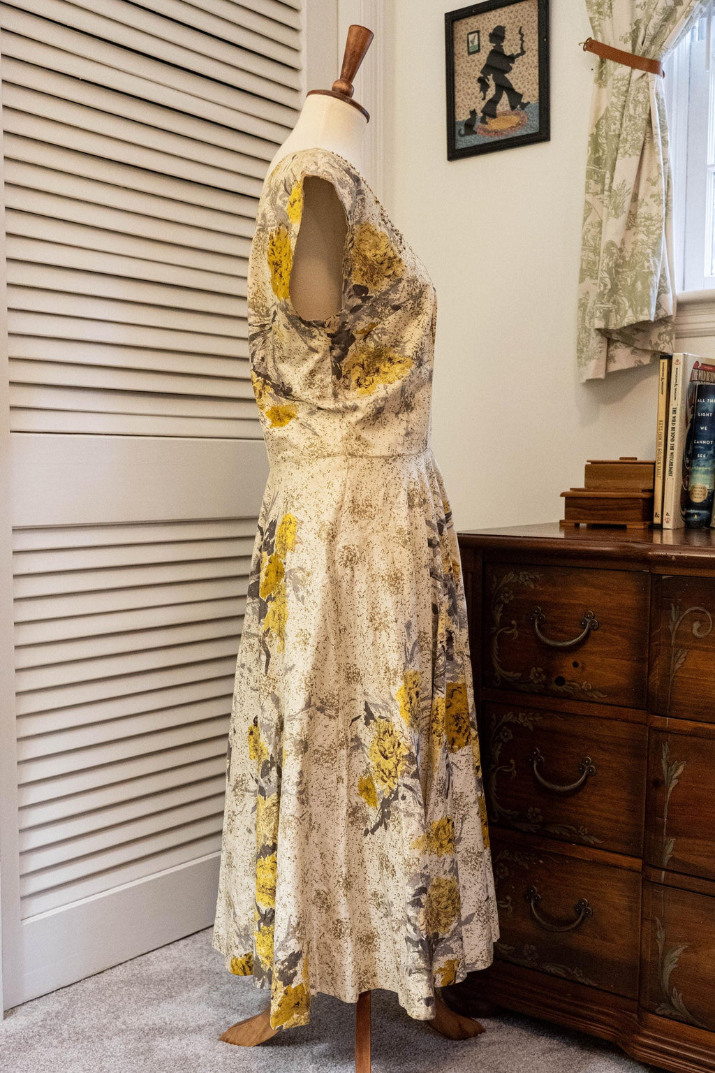 Vintage 1950s Yellow Floral Party Dress Beaded