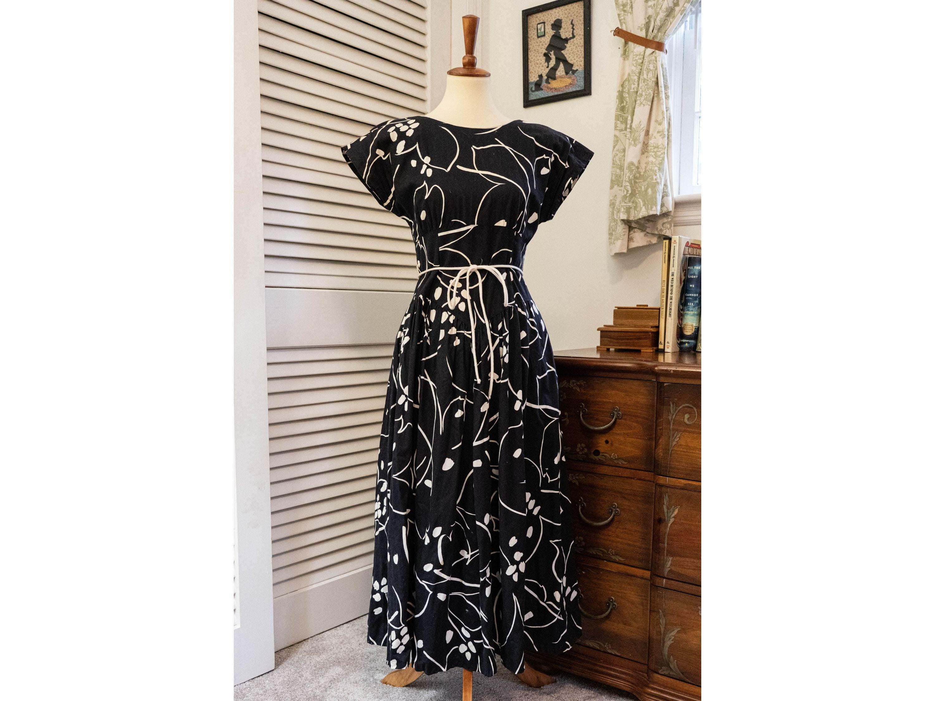 Vintage 1980s Lanz Black Floral Print Midi Dress