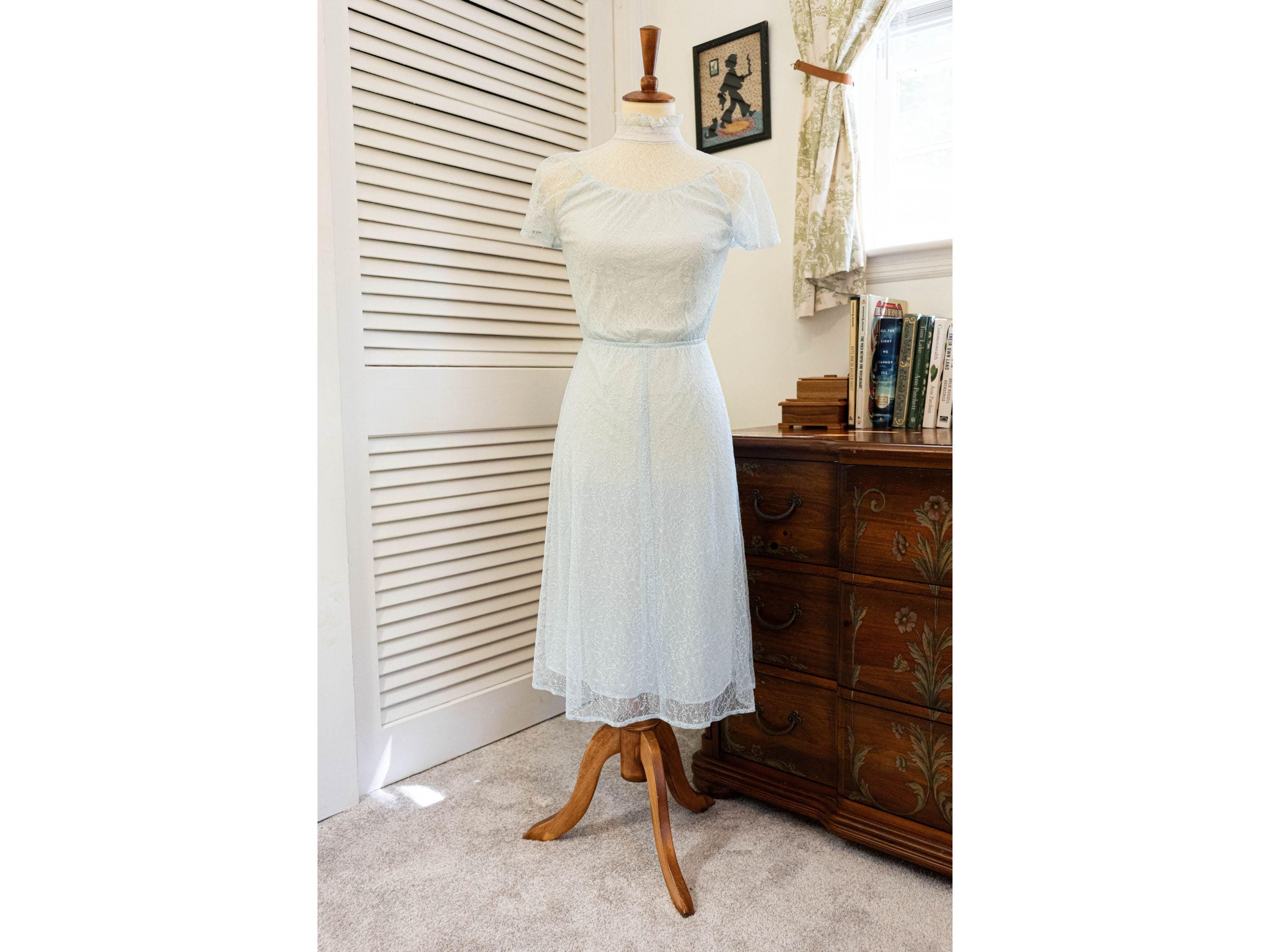 Vintage 1970s Pale Blue Floral Lace Party Dress