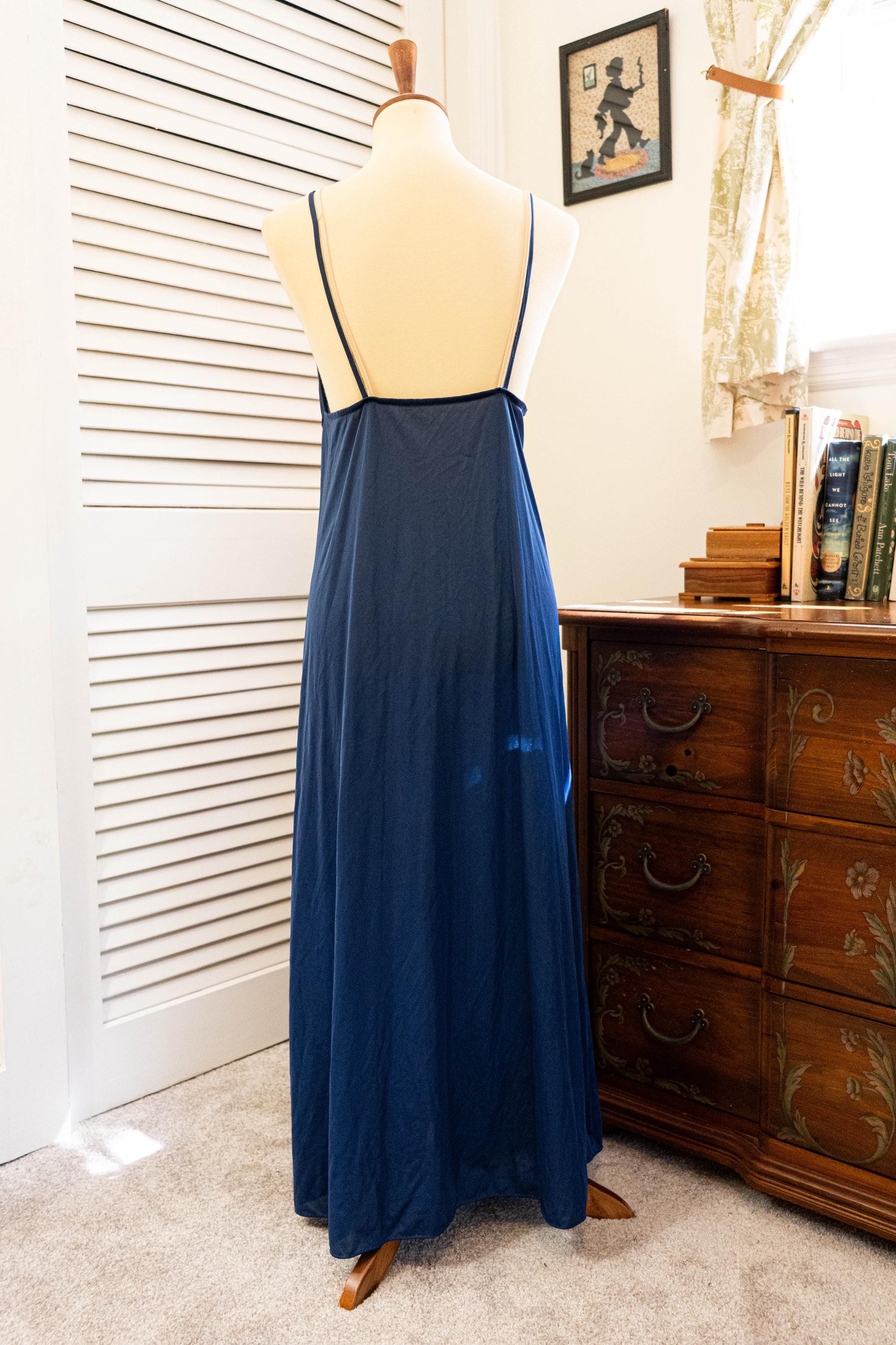 Vintage 1970s Blue Floor Length Nightgown