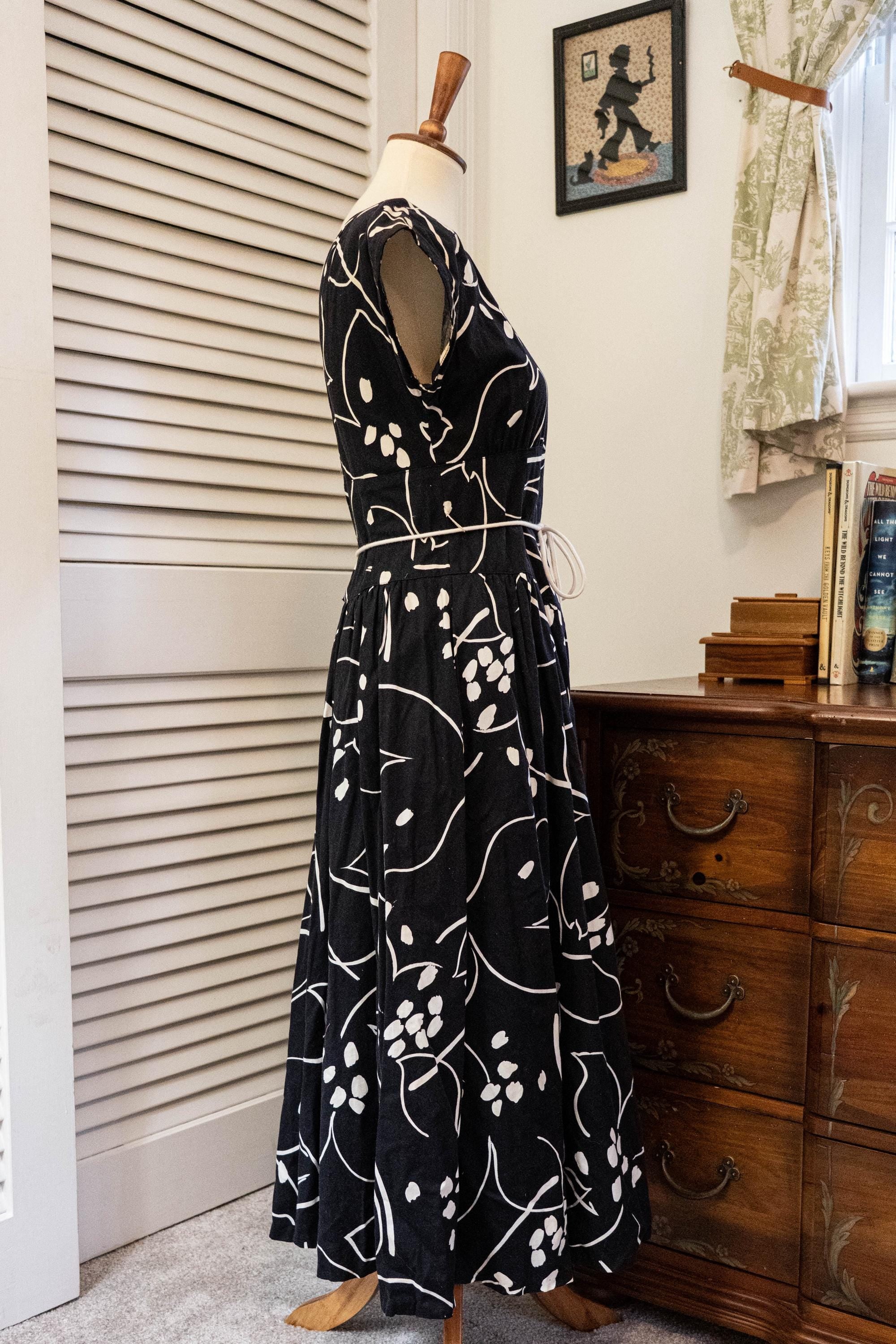 Vintage 1980s Lanz Black Floral Print Midi Dress