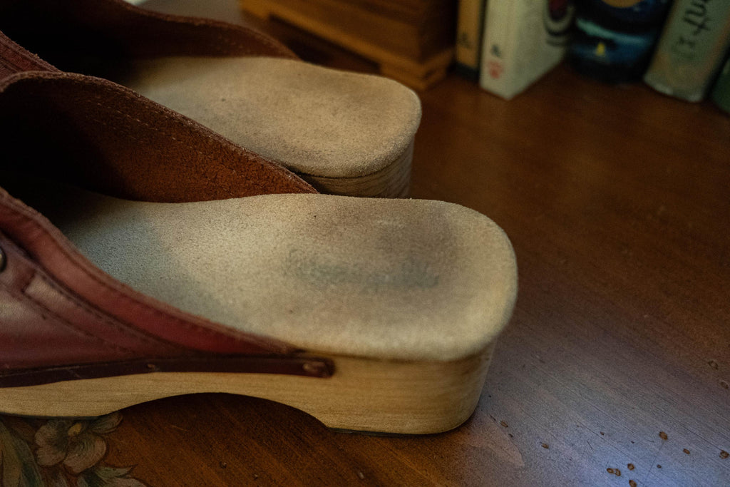 Vintage 1970s Red Oxblood Leather Clogs