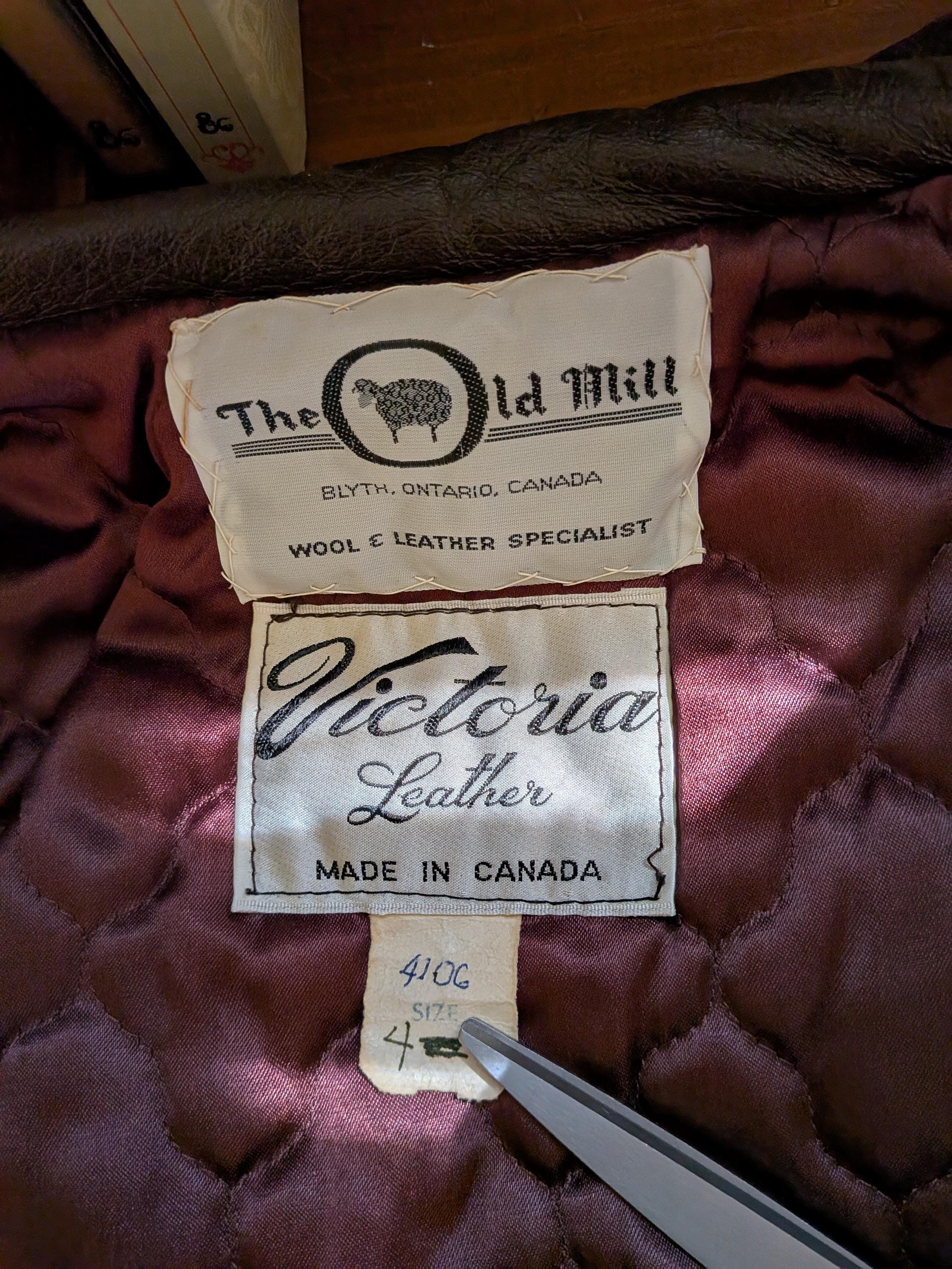 Vintage 1990s Brown Leather Jacket with Quilted Lining