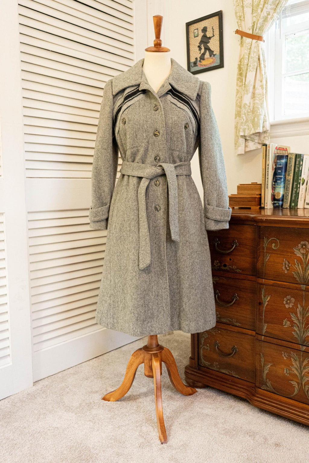 Vintage 1970s Grey Black Chevron Pattern Princess Coat