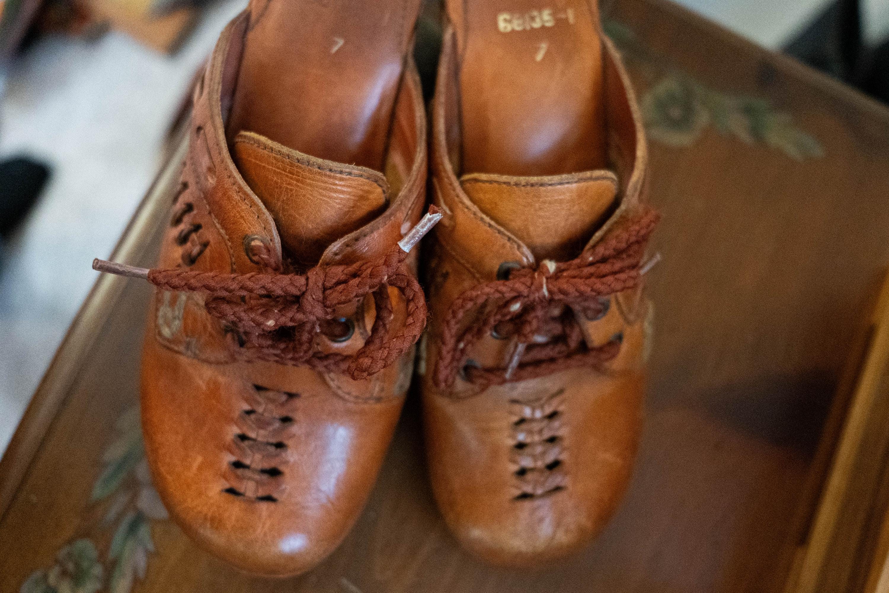 Vintage 1970s Leather Mules Lace Up Open Heel