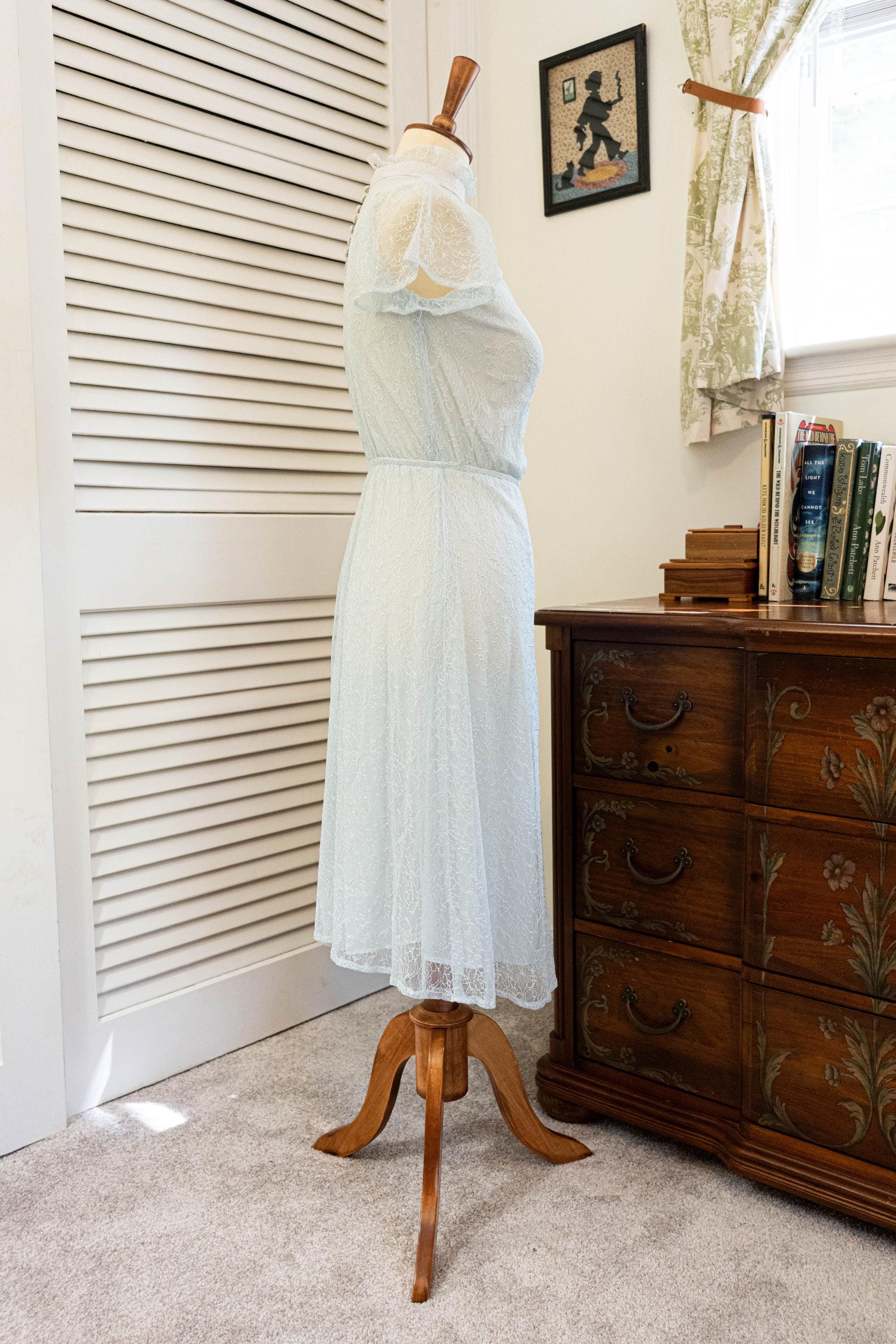 Vintage 1970s Pale Blue Floral Lace Party Dress