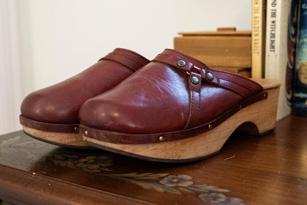 Vintage 1970s Red Oxblood Leather Clogs