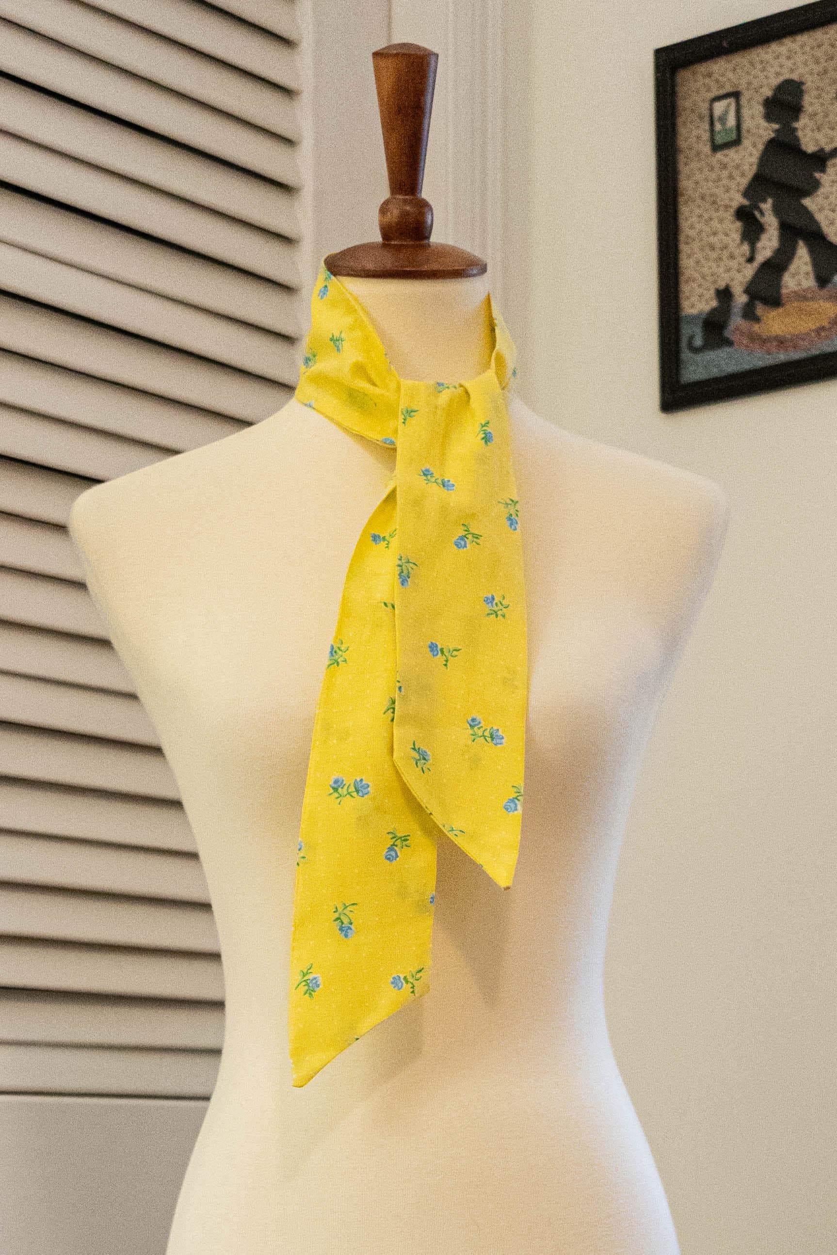 Vintage 1970s Lanz Yellow Floral Sundress with Scarf