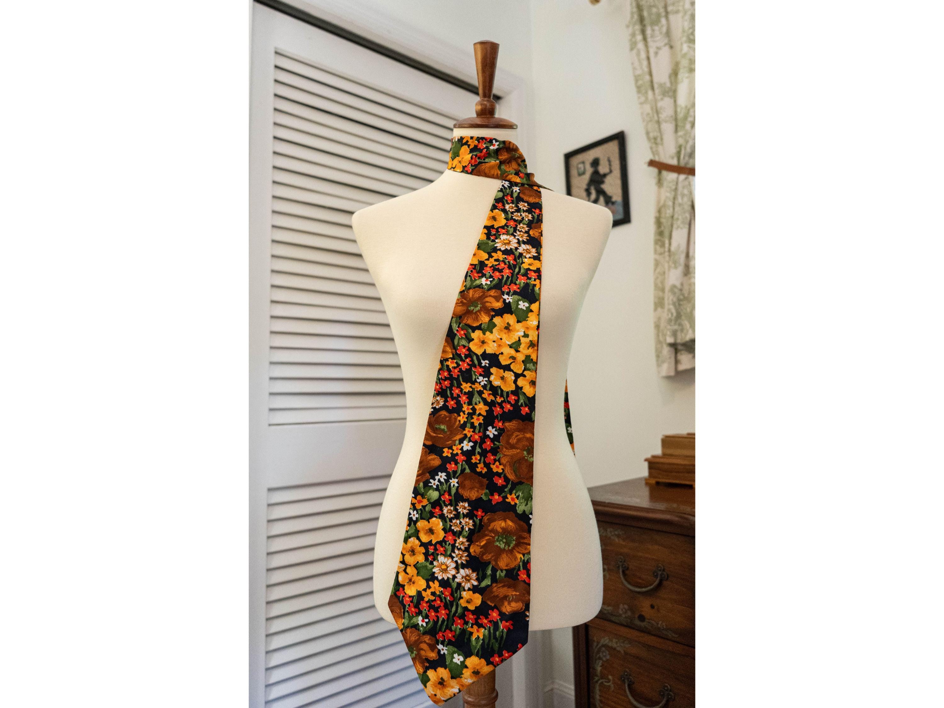 Vintage 1970s Earthy Toned Floral Scarf